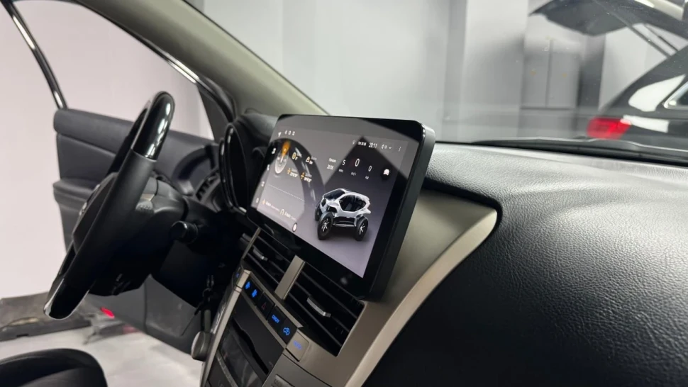 Штатная магнитола Teyes LUX ONE 360 6/128 Toyota Harrier XU30 (2003-2013) Тип-B